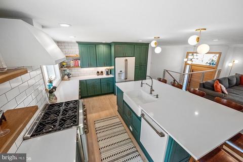 6327 Kellogg Dr, Mclean, VA 22101 photo 12