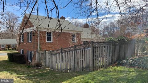 5400 Atlee Pl, Springfield, VA 22151 photo 10