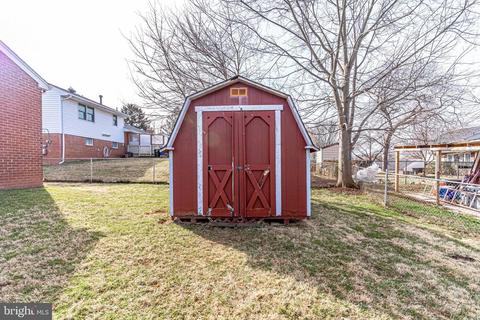 5300 Oldcastle Ln, Springfield, VA 22151 photo 48