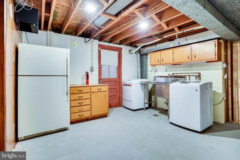 5300 Oldcastle Ln, Springfield, VA 22151 photo 40