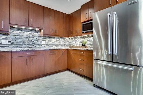 5300 Oldcastle Ln, Springfield, VA 22151 photo 14