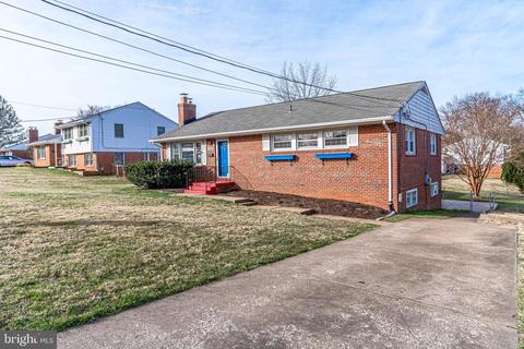 5300 Oldcastle Ln, Springfield, VA 22151 photo 2