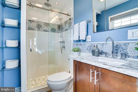 5300 Oldcastle Ln, Springfield, VA 22151 photo 25