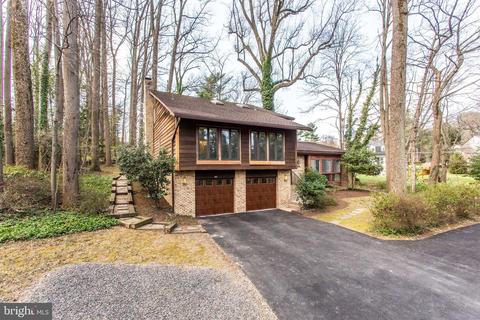 7921 Old Falls Rd, Mclean, VA 22102 photo 2