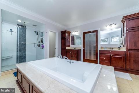 7413 Gresham St, Springfield, VA 22151 photo 38