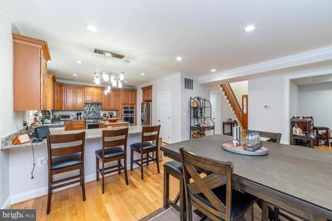 7413 Gresham St, Springfield, VA 22151 photo 16