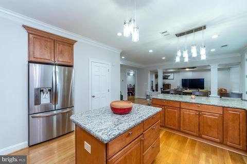 7413 Gresham St, Springfield, VA 22151 photo 21
