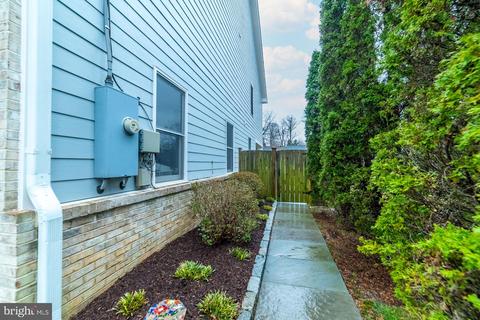 7413 Gresham St, Springfield, VA 22151 photo 50