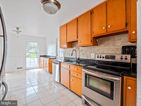 6229 Alberta St, Springfield, VA 22152 photo 7