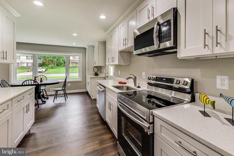 6227 Greeley Blvd, Springfield, VA 22152 photo 12