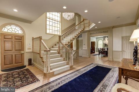 7709 Carlton Pl, Mclean, VA 22102 photo 6