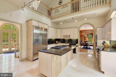 7709 Carlton Pl, Mclean, VA 22102 photo 15
