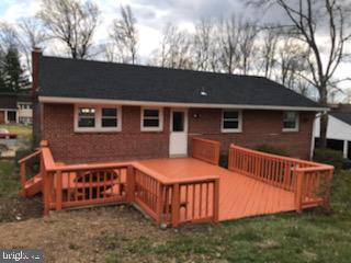 7910 Foote Ln, Springfield, VA 22151 photo 4