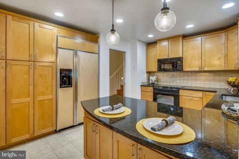 1742 Great Fls, Mclean, VA 22101 photo 7