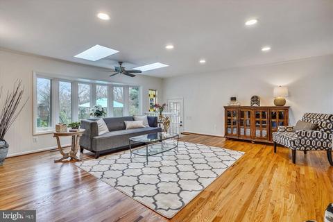 1742 Great Fls, Mclean, VA 22101 photo 10