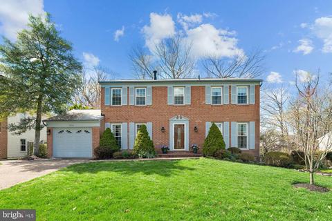 8712 Etta Dr, Springfield, VA 22152 photo 1