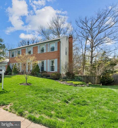 8712 Etta Dr, Springfield, VA 22152 photo 3