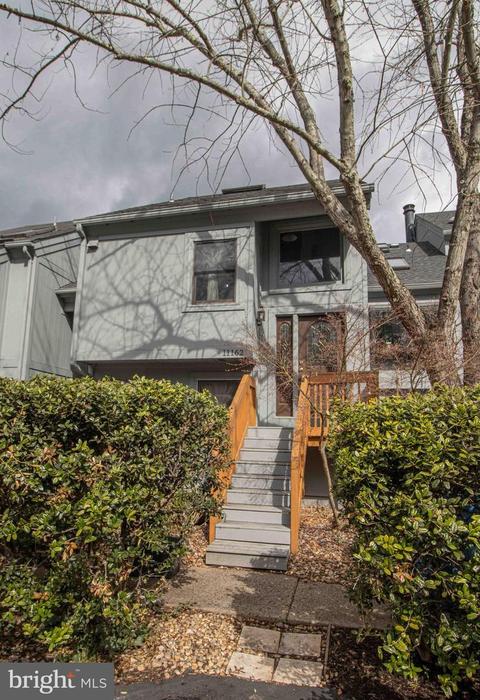 11162 Glade Dr, Reston, VA 20191 photo 8