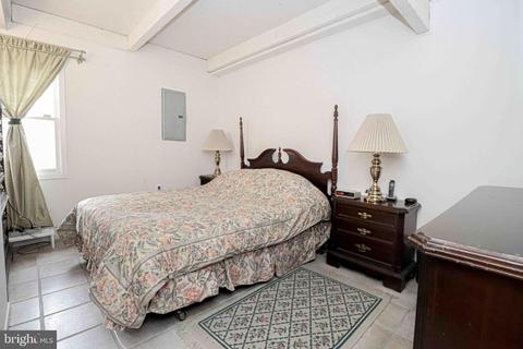 11162 Glade Dr, Reston, VA 20191 photo 30