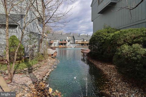 11162 Glade Dr, Reston, VA 20191 photo 7