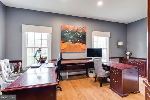1194 Windrock Dr, Mclean, VA 22102 photo 14