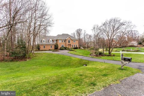 1194 Windrock Dr, Mclean, VA 22102 photo 4