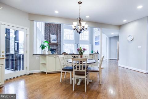 1194 Windrock Dr, Mclean, VA 22102 photo 19