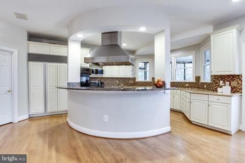 1194 Windrock Dr, Mclean, VA 22102 photo 22