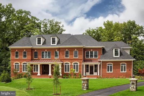 10229 Leesburg Pike, Vienna, VA 22182