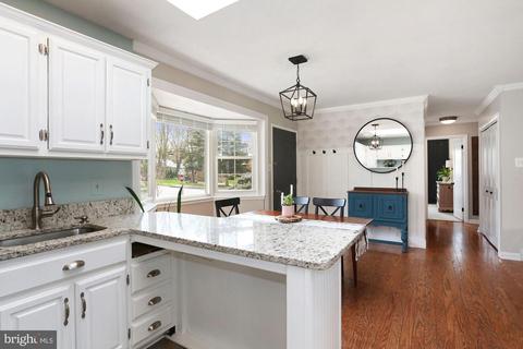 5214 Juliet St, Springfield, VA 22151 photo 12