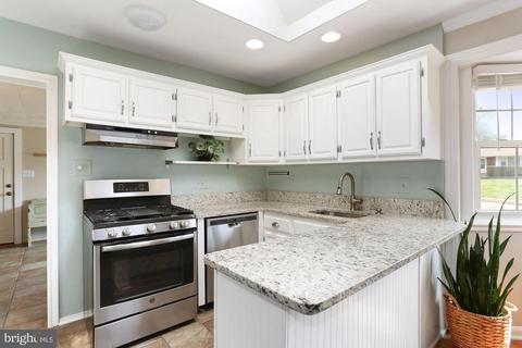 5214 Juliet St, Springfield, VA 22151 photo 8