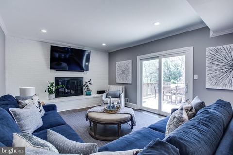 7704 Falstaff Rd, Mclean, VA 22102 photo 9