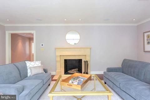 1434 Woodacre Dr, Mclean, VA 22101 photo 5