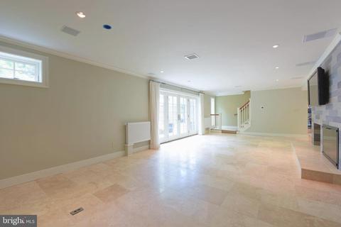 1434 Woodacre Dr, Mclean, VA 22101 photo 24