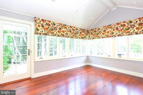 1434 Woodacre Dr, Mclean, VA 22101 photo 13