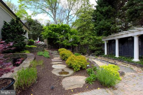 1434 Woodacre Dr, Mclean, VA 22101 photo 40