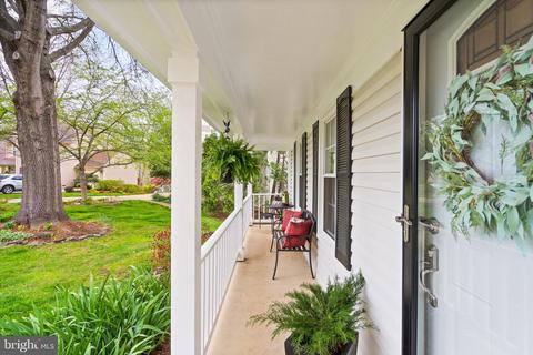 7437 Shepherd Ridge Ct, Springfield, VA 22153 photo 4