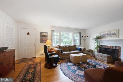 6801 Dillon Ave, Mclean, VA 22101 photo 3