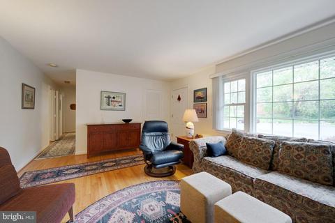 6801 Dillon Ave, Mclean, VA 22101 photo 5