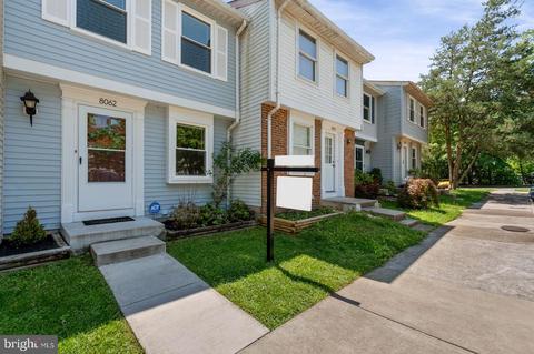 8062 Grandview Ct, Springfield, VA 22153 photo 3