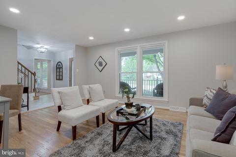 8202 Marcy Ave, Springfield, VA 22152 photo 9