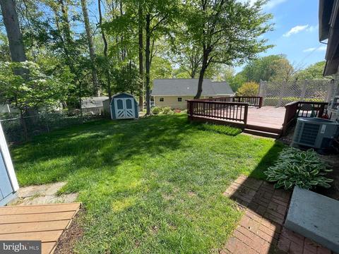 8917 Cromwell Dr, Springfield, VA 22151 photo 6