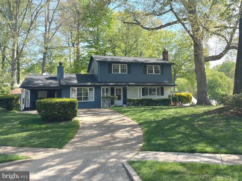 8917 Cromwell Dr, Springfield, VA 22151 photo 2