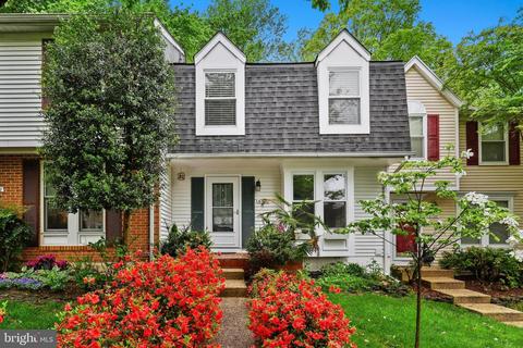 6590 Forest Dew Ct, Springfield, VA 22152 photo 1