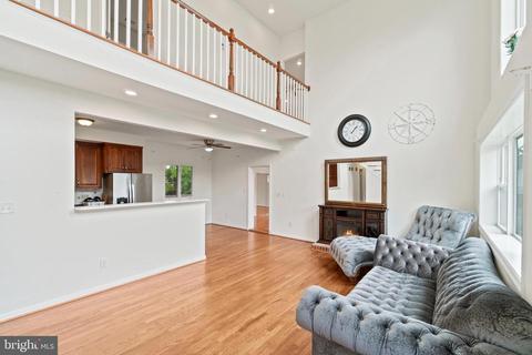 6024 Trailside Dr, Springfield, VA 22150 photo 4