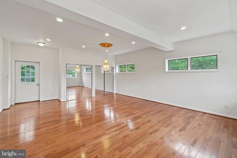 6024 Trailside Dr, Springfield, VA 22150 photo 11
