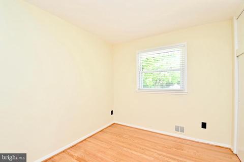 5203 Queensberry Ave, Springfield, VA 22151 photo 16