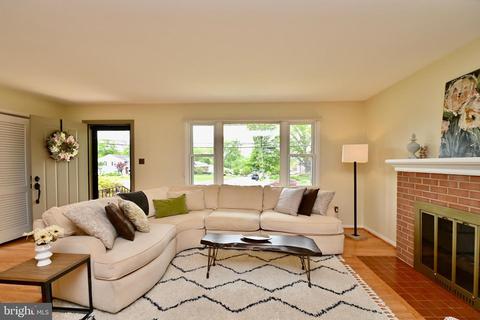 5203 Queensberry Ave, Springfield, VA 22151 photo 6