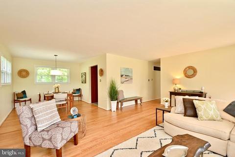 5203 Queensberry Ave, Springfield, VA 22151 photo 9