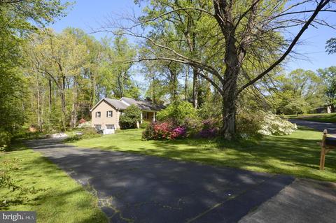 7616 Burford, Mclean, VA 22102 photo 1